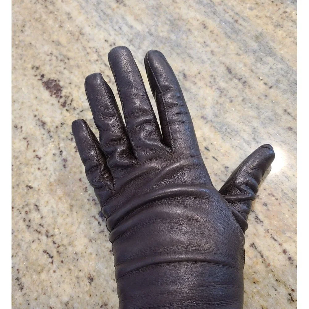Vintage Size 6.5 Brown Lined Leather Goves . Formal 12